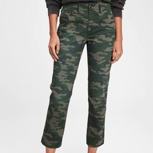 Gap Straight Midrise Stretch Khakis in Camouflage - New With Tags
